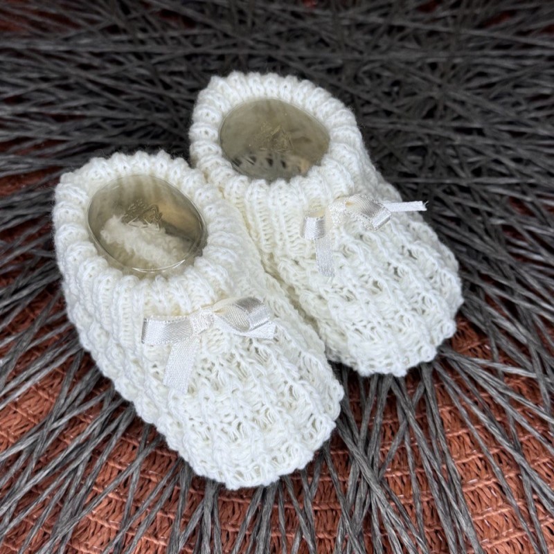 CARAPIM BEBÉ LAÇINHO CETIM PEROLA